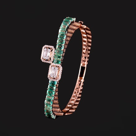 On Hold Emerald Bracelet