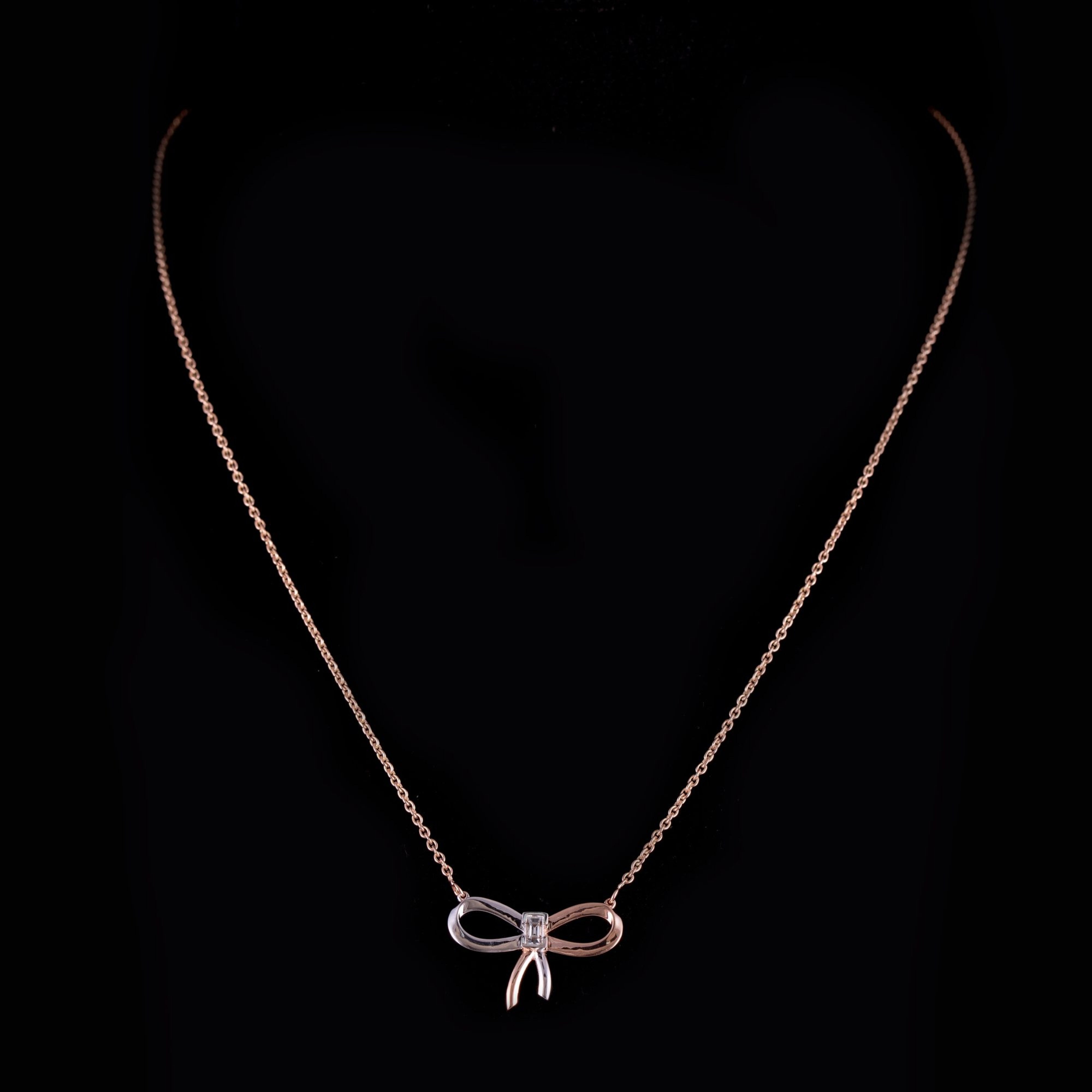 Bow Pendant
