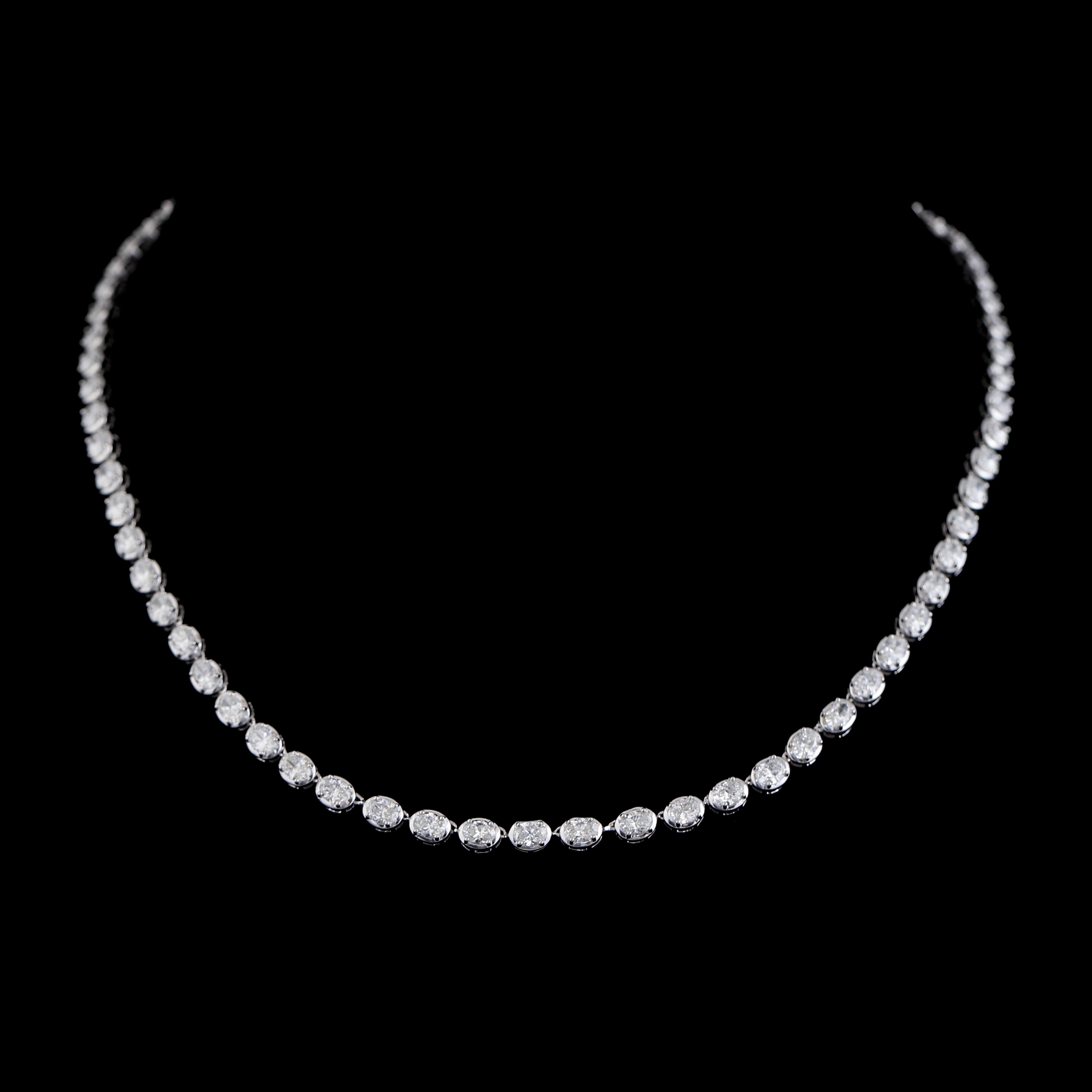 Snowdrop Oval Tennis Chain