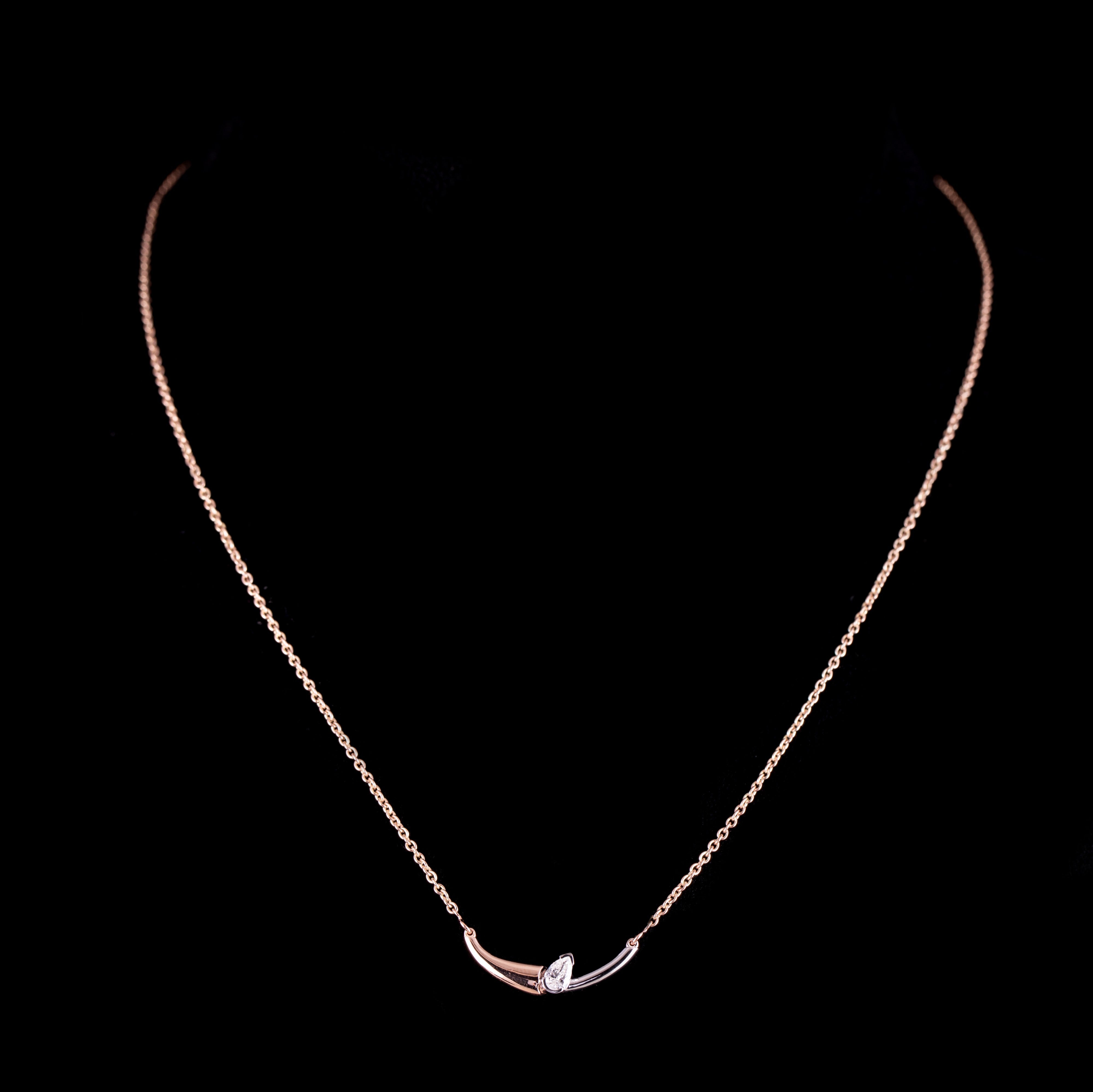 Arc Pendant