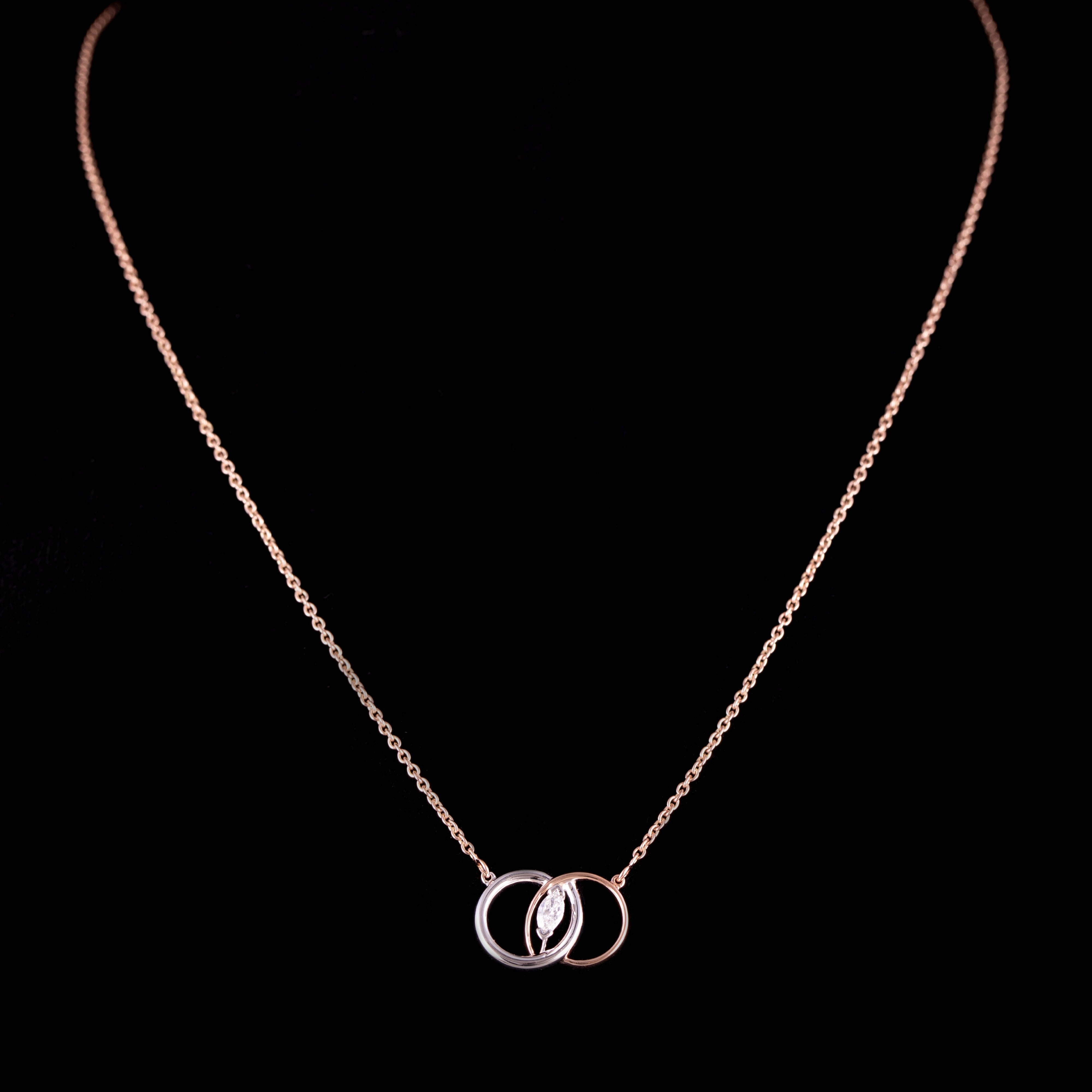 Linked Pendant