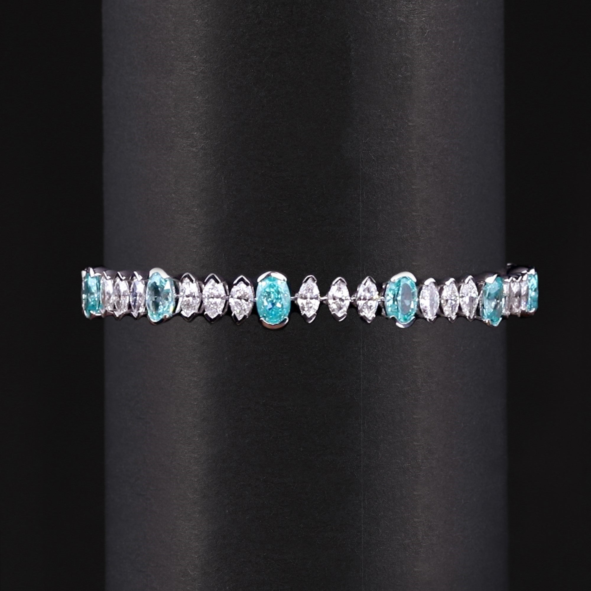 Lumiere Bleu Bracelet