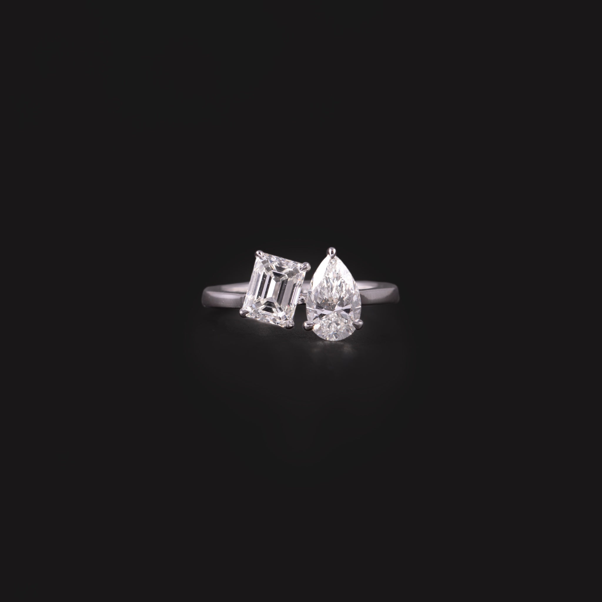 Toi-et-Moi Ring
