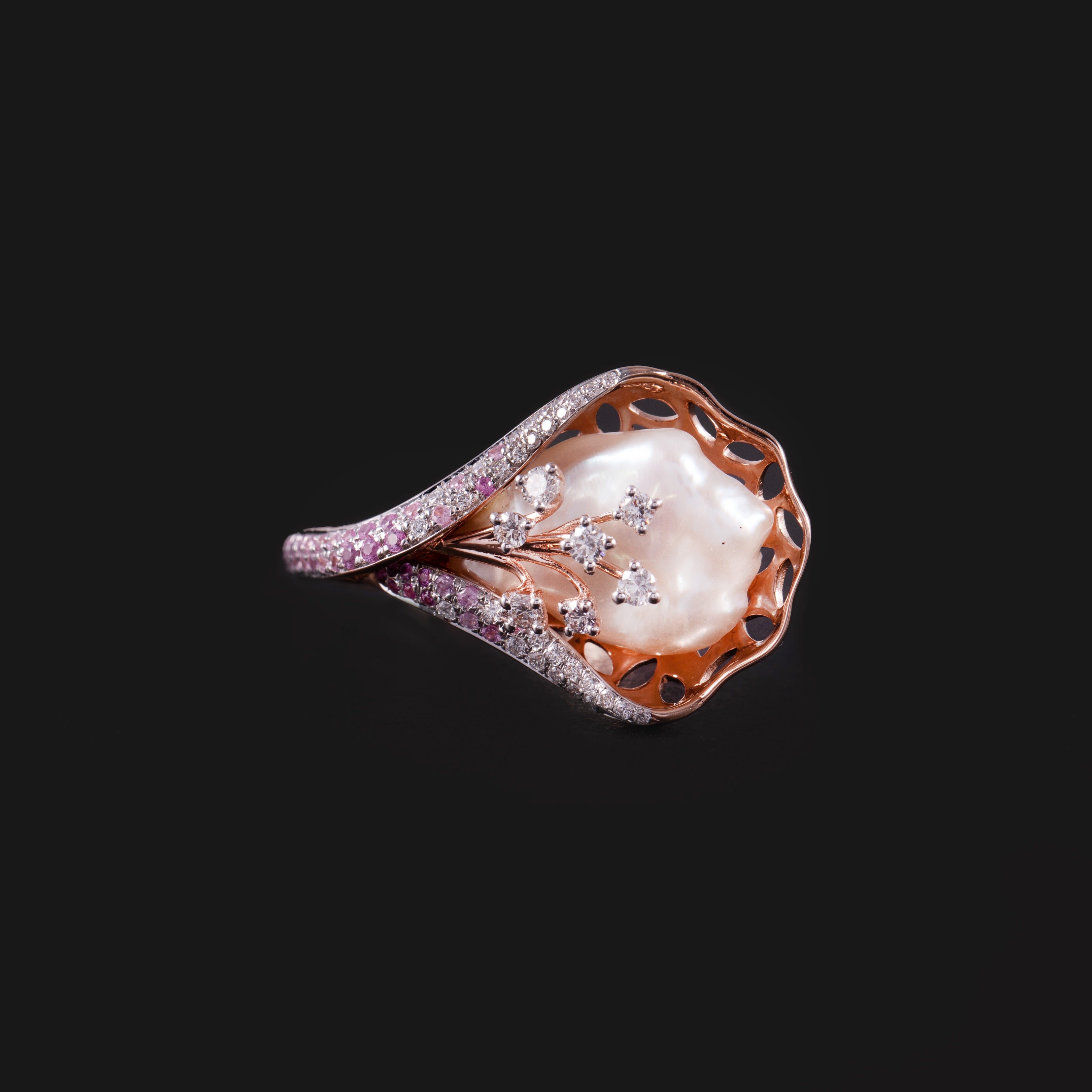 Wisp Baroque Pearl Ring