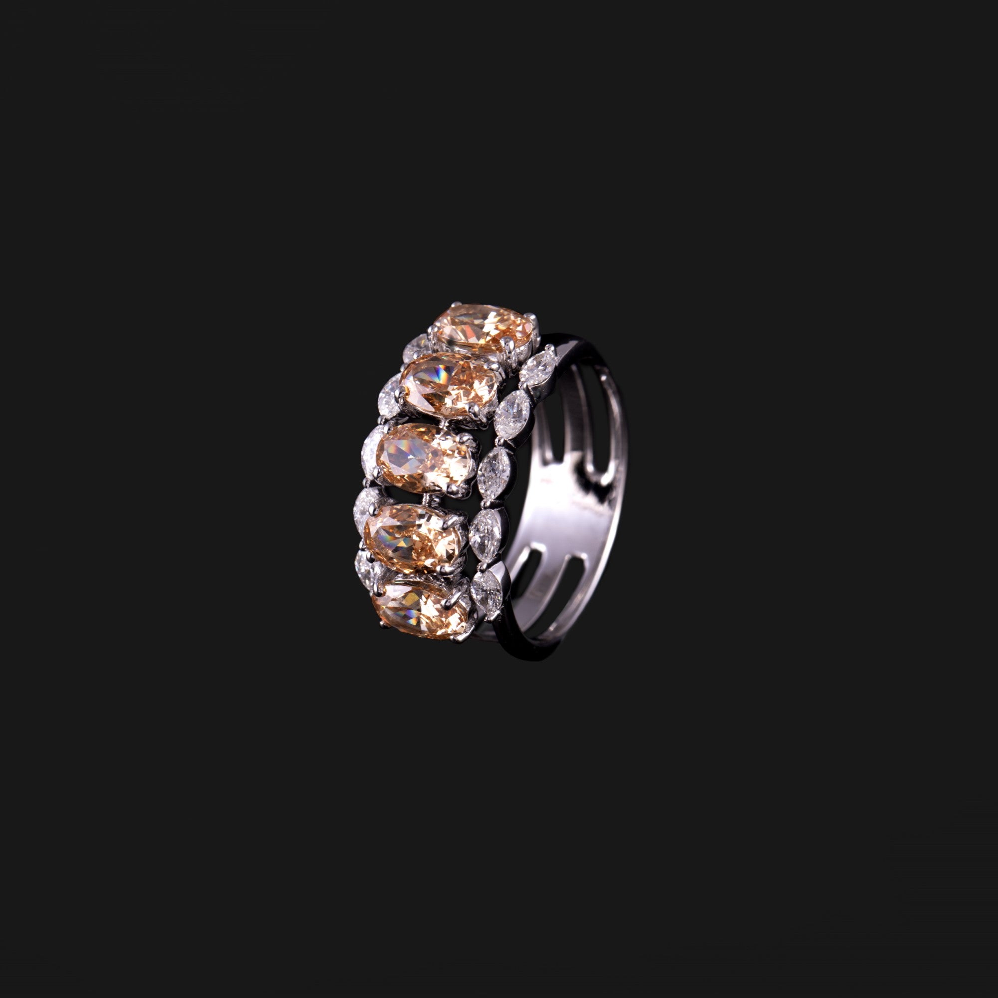 Sable Crown Ring