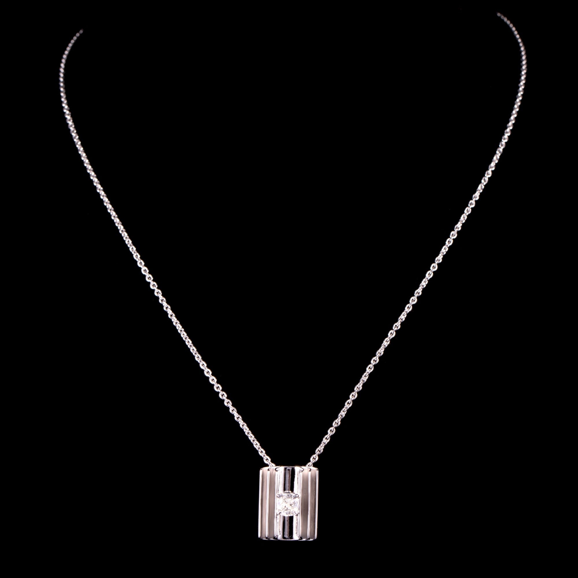 Unfold Pendant