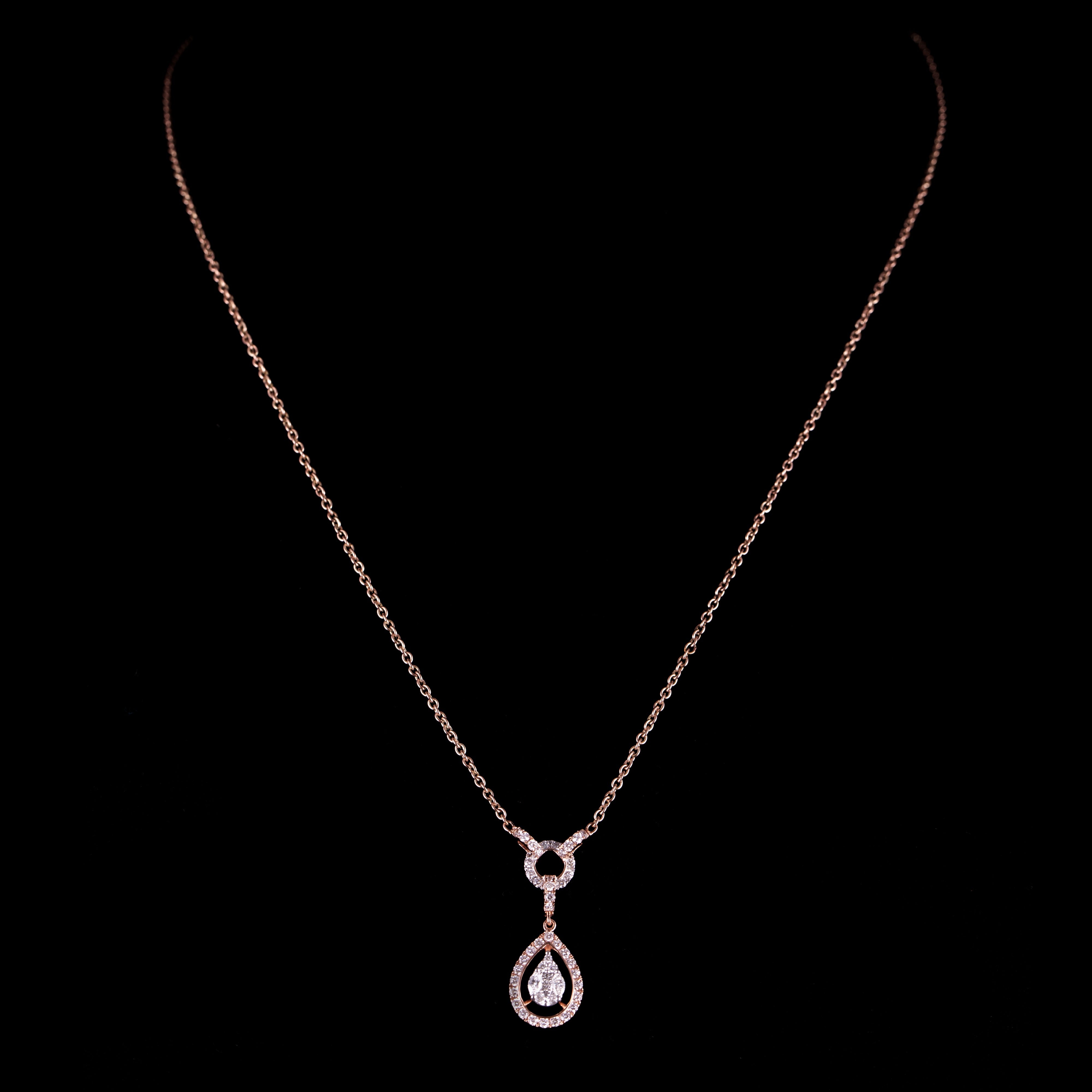 The Duchess Pendant
